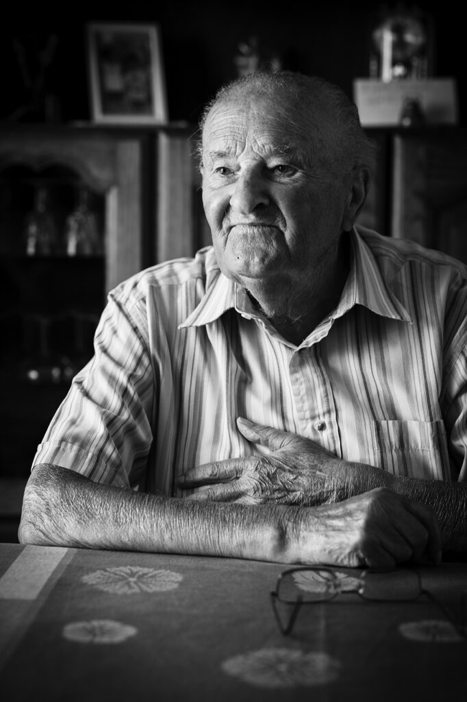 Portrait noir et blanc par la photographe Sophie K.